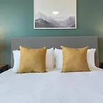 Landing At The Mark At Midtown - 1 Bedroom In Northeast Dallas