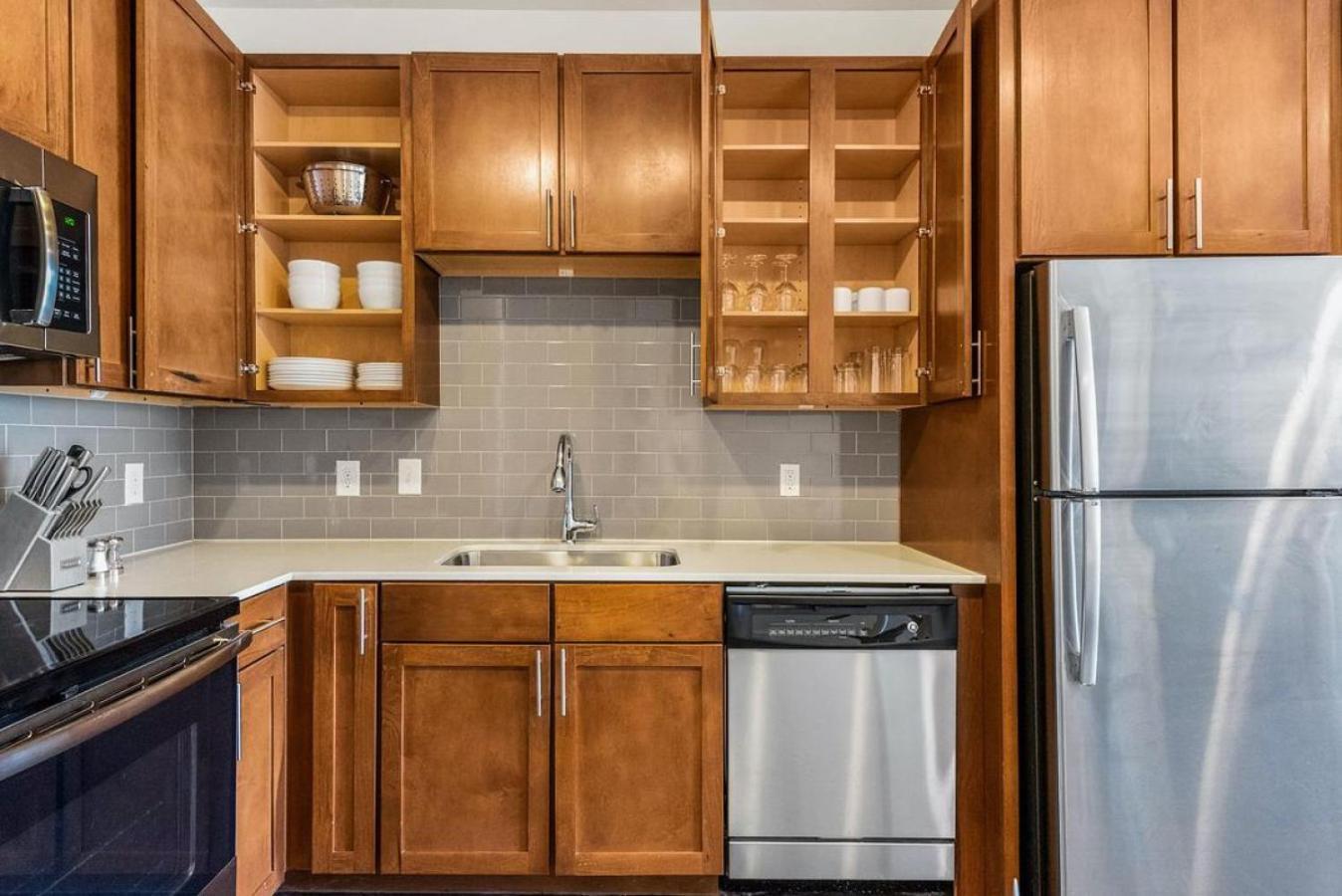 Apartment Landing At The At Midtown - 1 Bedroom In Northeast Dallas